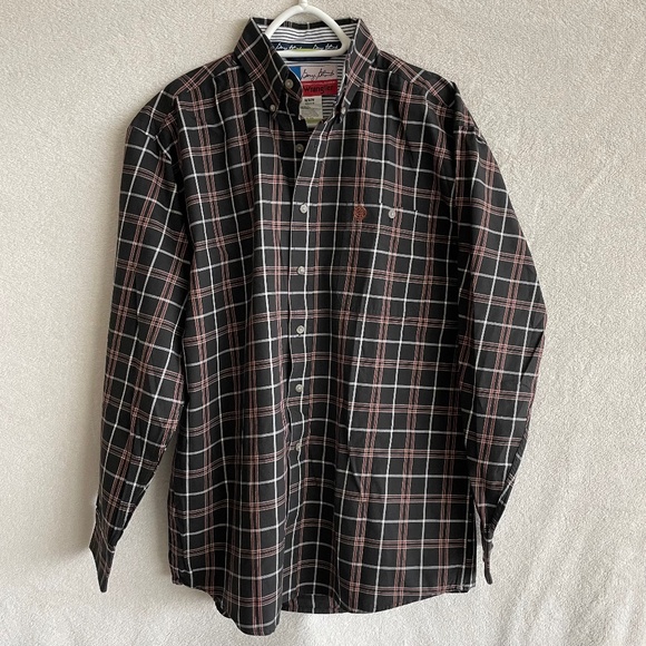 George Strait Cowboy Cut Collection by Wrangler / Men’s Long Sleeve Button-Down - Picture 1 of 6